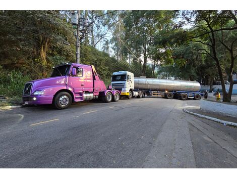 Guincho 24 Horas para Veículos Pesados no Litoral